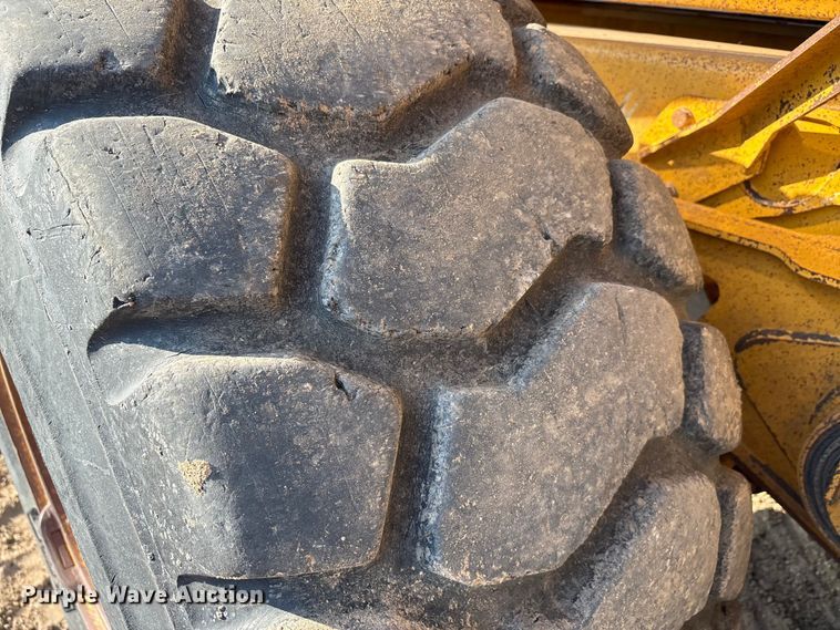 image for item EU0070 2014 John Deere 300D articulated haul truck