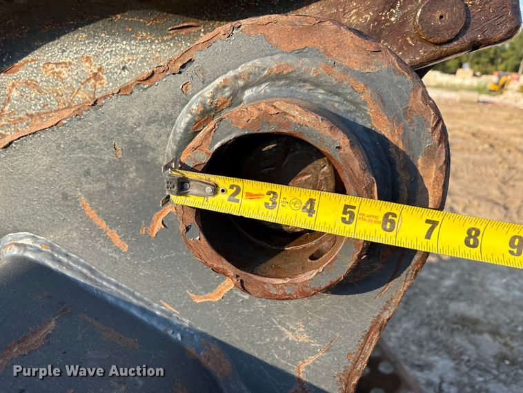 image for item EU0071 2018 John Deere 350G excavator