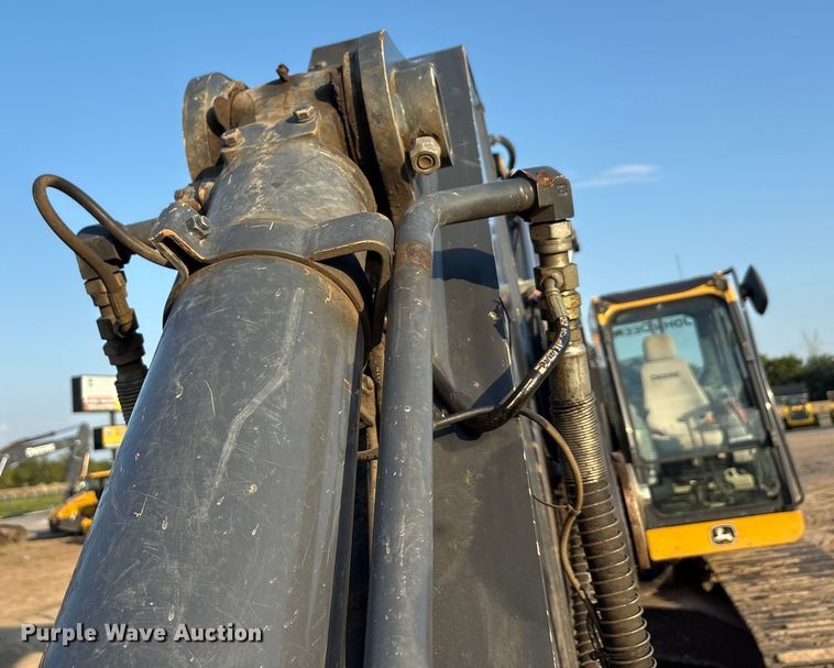 image for item EU0071 2018 John Deere 350G excavator