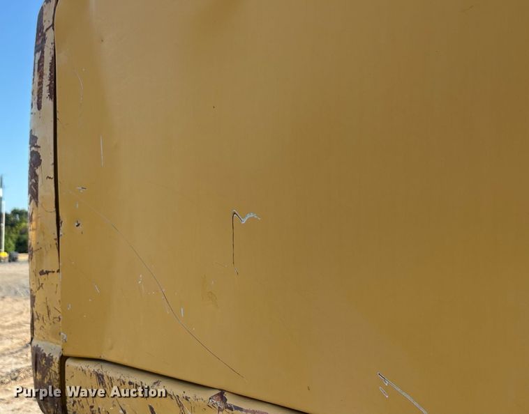 image for item EU0071 2018 John Deere 350G excavator