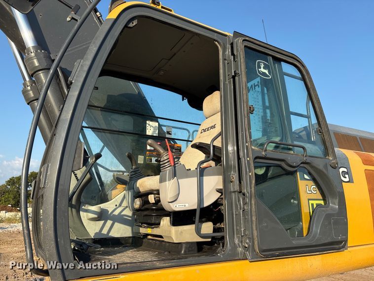 image for item EU0071 2018 John Deere 350G excavator