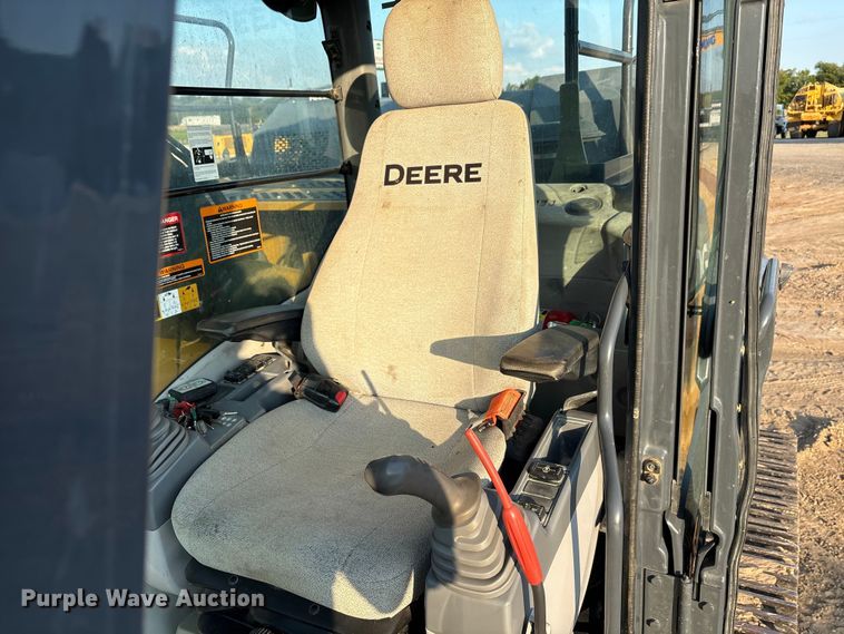 image for item EU0071 2018 John Deere 350G excavator