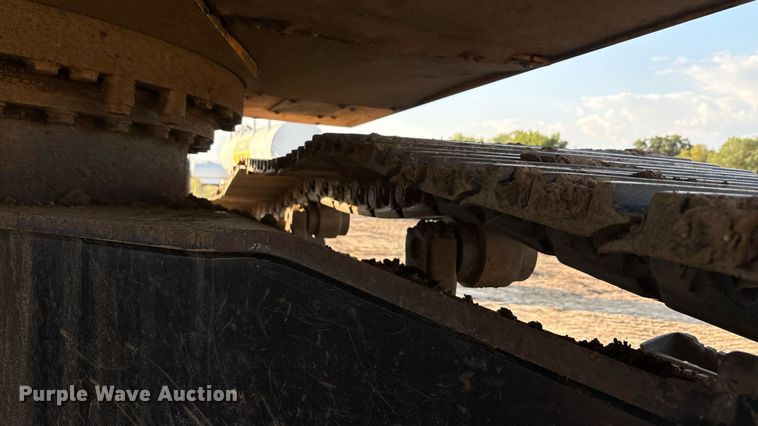 image for item EU0071 2018 John Deere 350G excavator