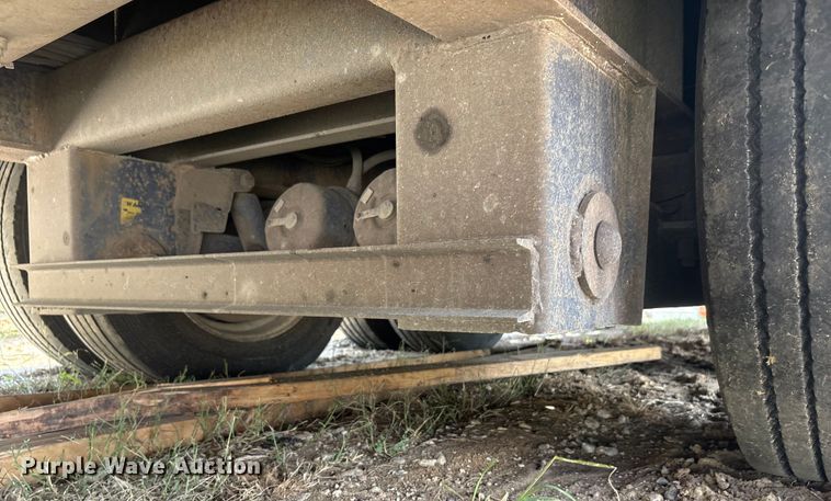 image for item EU0074 2008 Ledwell LW48-HT2-10-PB drop deck hydraulic tail equipment trailer