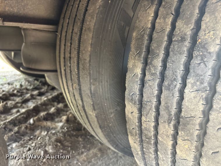 image for item EU0074 2008 Ledwell LW48-HT2-10-PB drop deck hydraulic tail equipment trailer