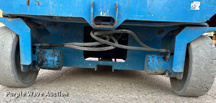 image for item EU0075 2016 Genie GS-3246 scissor lift