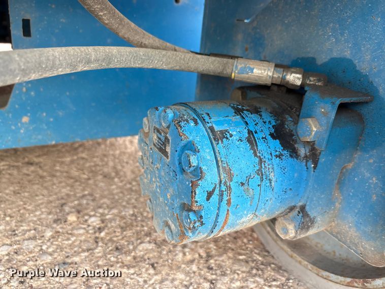 image for item EU0075 2016 Genie GS-3246 scissor lift