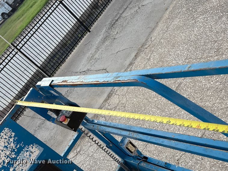 image for item EU0075 2016 Genie GS-3246 scissor lift