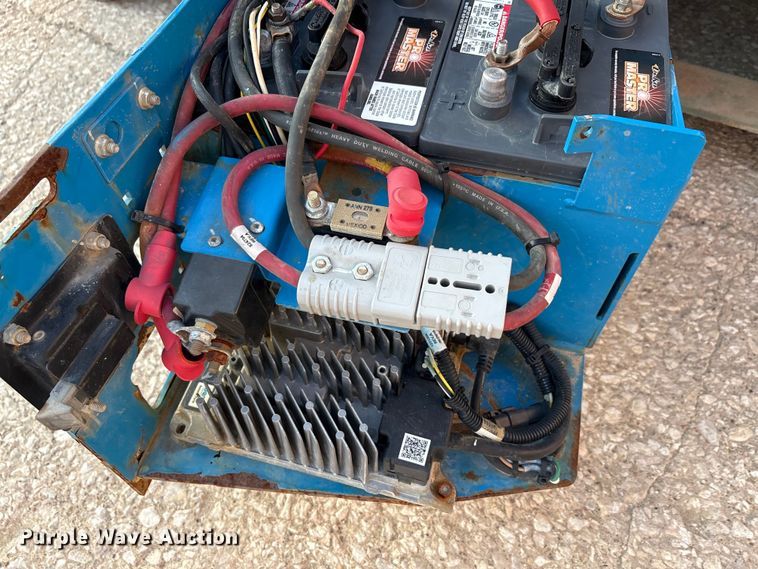 image for item EU0075 2016 Genie GS-3246 scissor lift