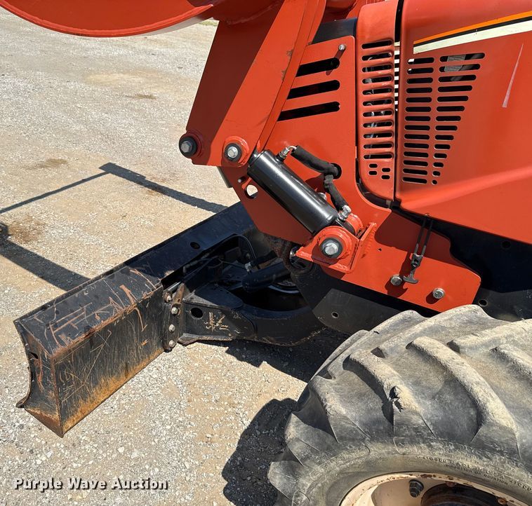 image for item EU2151 2013 Ditch Witch RT115 cable plow