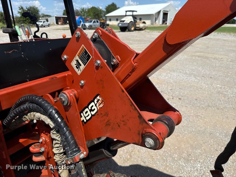 image for item EU2151 2013 Ditch Witch RT115 cable plow