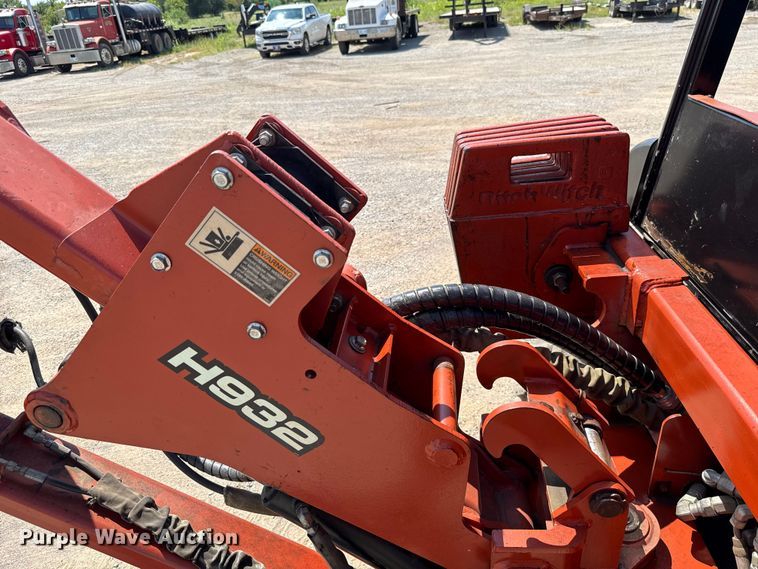 image for item EU2151 2013 Ditch Witch RT115 cable plow