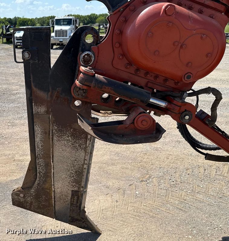 image for item EU2151 2013 Ditch Witch RT115 cable plow