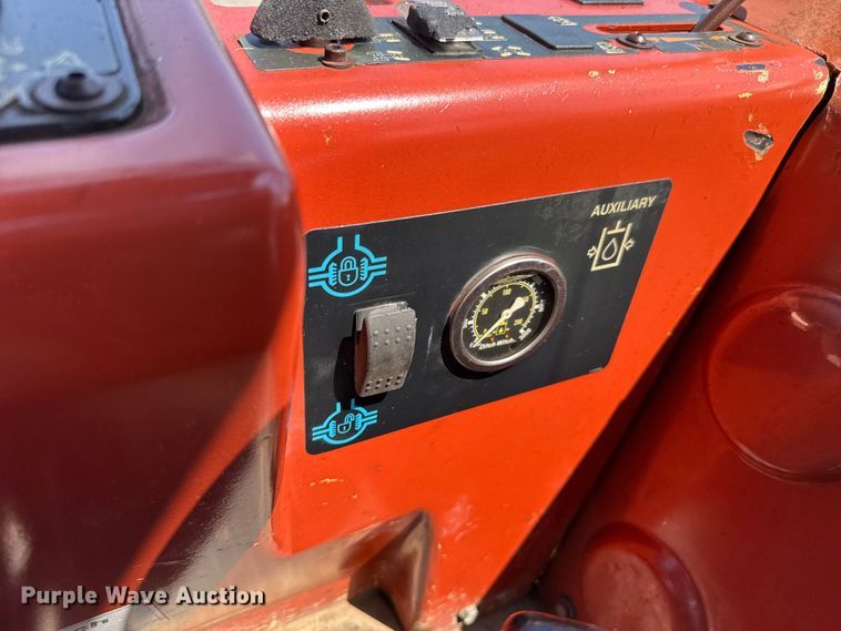 image for item EU2151 2013 Ditch Witch RT115 cable plow