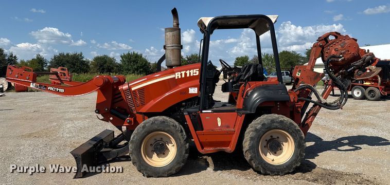 image for item EU2152 2012 Ditch Witch RT115H cable plow