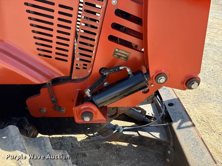 image for item EU2152 2012 Ditch Witch RT115H cable plow