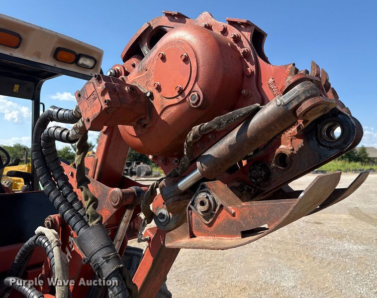 image for item EU2152 2012 Ditch Witch RT115H cable plow