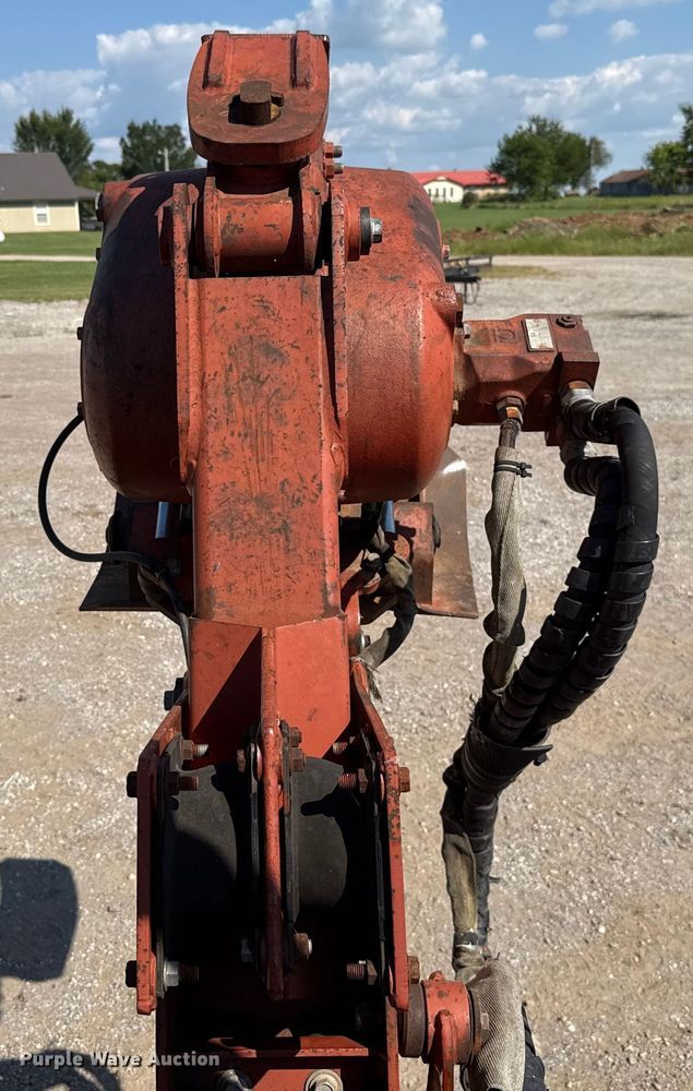 image for item EU2152 2012 Ditch Witch RT115H cable plow