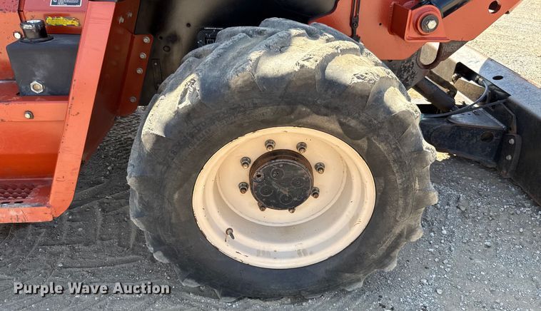 image for item EU2152 2012 Ditch Witch RT115H cable plow