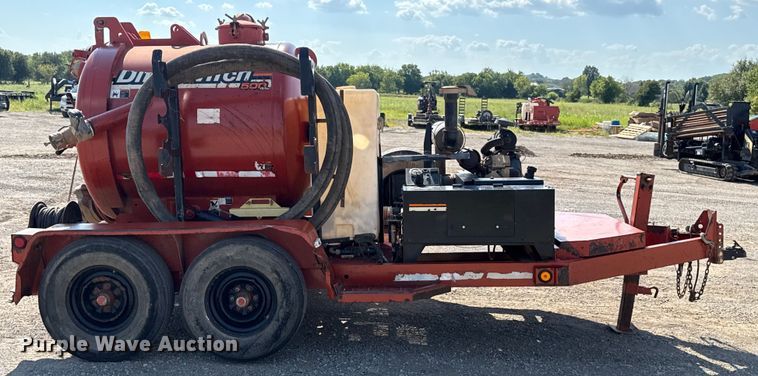 image for item EU2153 Ditch Witch FX25 vacuum excavator