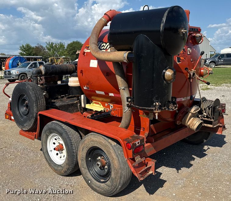image for item EU2153 Ditch Witch FX25 vacuum excavator