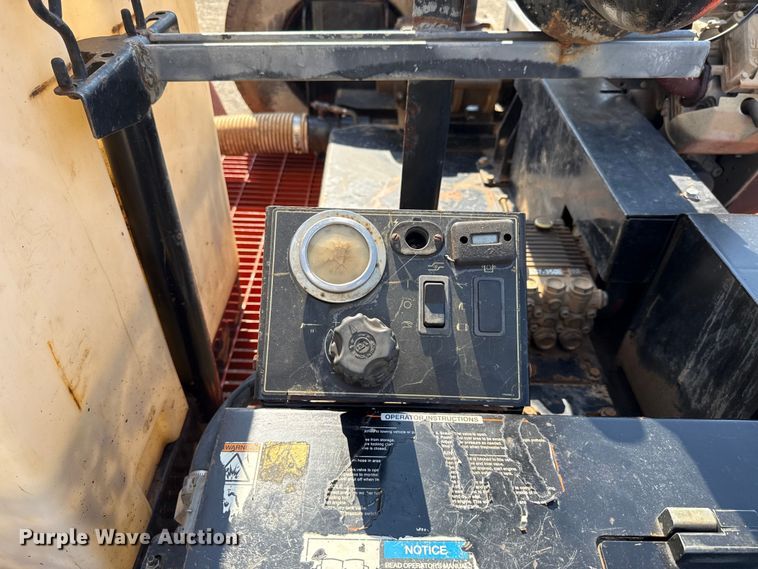 image for item EU2153 Ditch Witch FX25 vacuum excavator