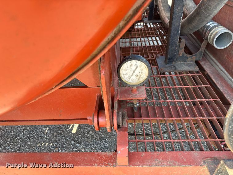 image for item EU2153 Ditch Witch FX25 vacuum excavator