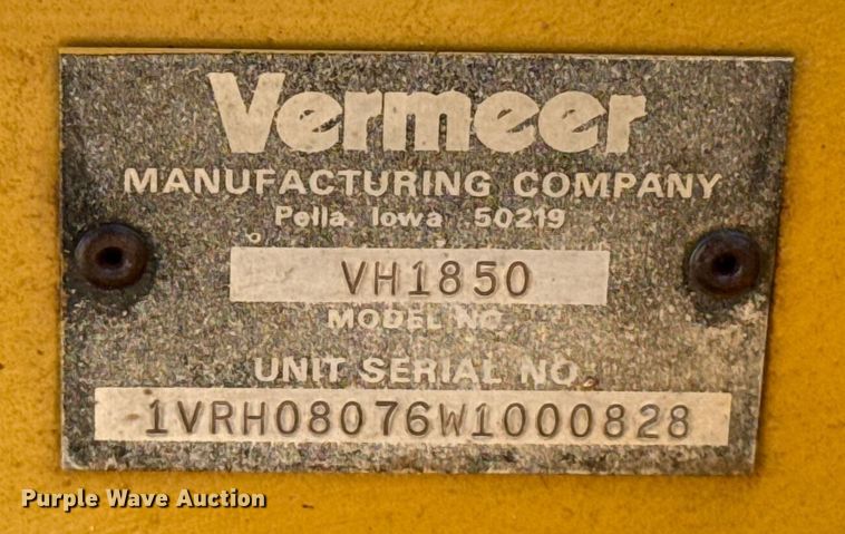 image for item EU2154 1998 Vermeer V8550 trencher