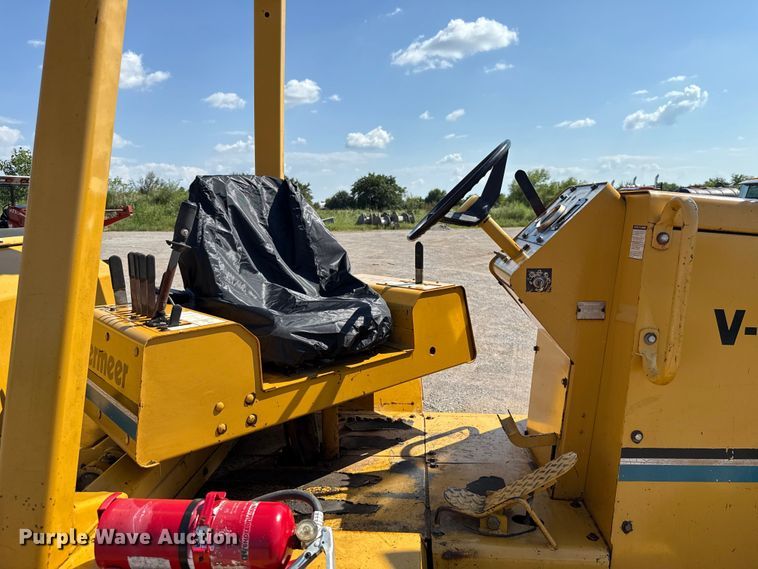 image for item EU2154 1998 Vermeer V8550 trencher