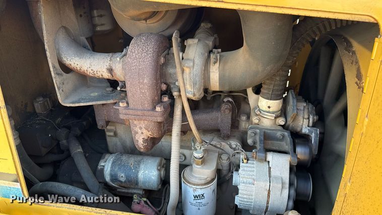 image for item EU2154 1998 Vermeer V8550 trencher