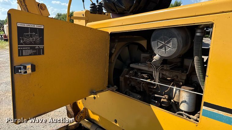 image for item EU2154 1998 Vermeer V8550 trencher