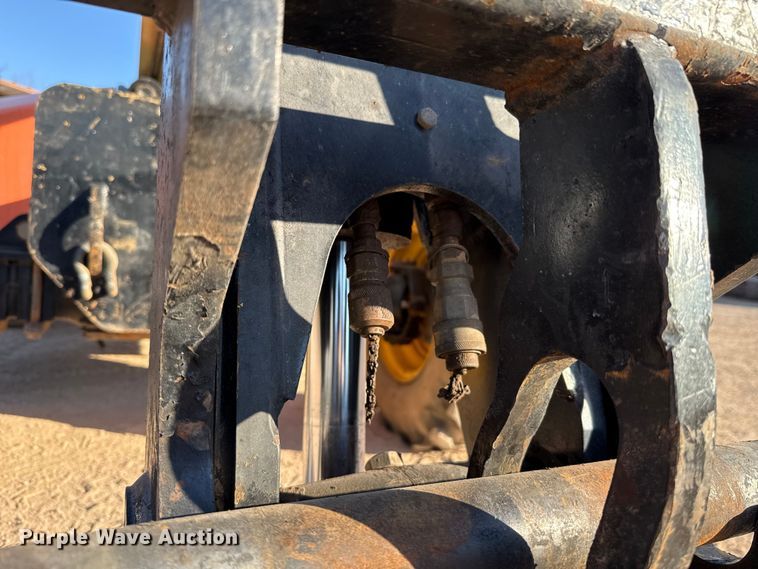 image for item EU2156 2014 JLG G9-43A telehandler