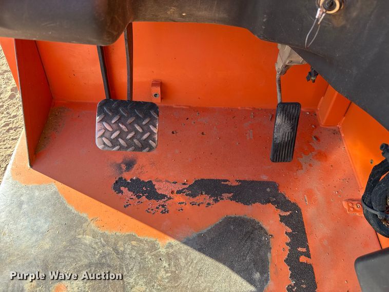 image for item EU2156 2014 JLG G9-43A telehandler