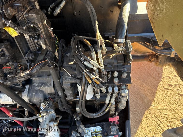 image for item EU2156 2014 JLG G9-43A telehandler