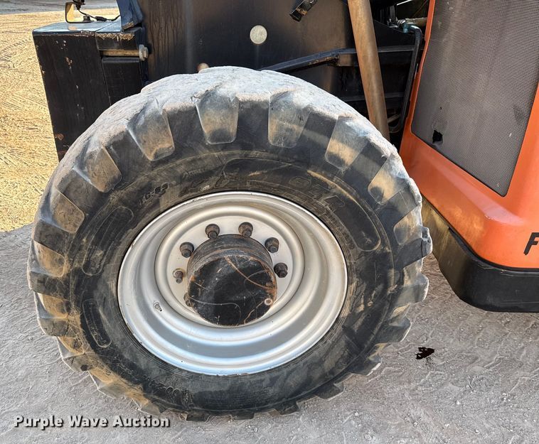 image for item EU2156 2014 JLG G9-43A telehandler