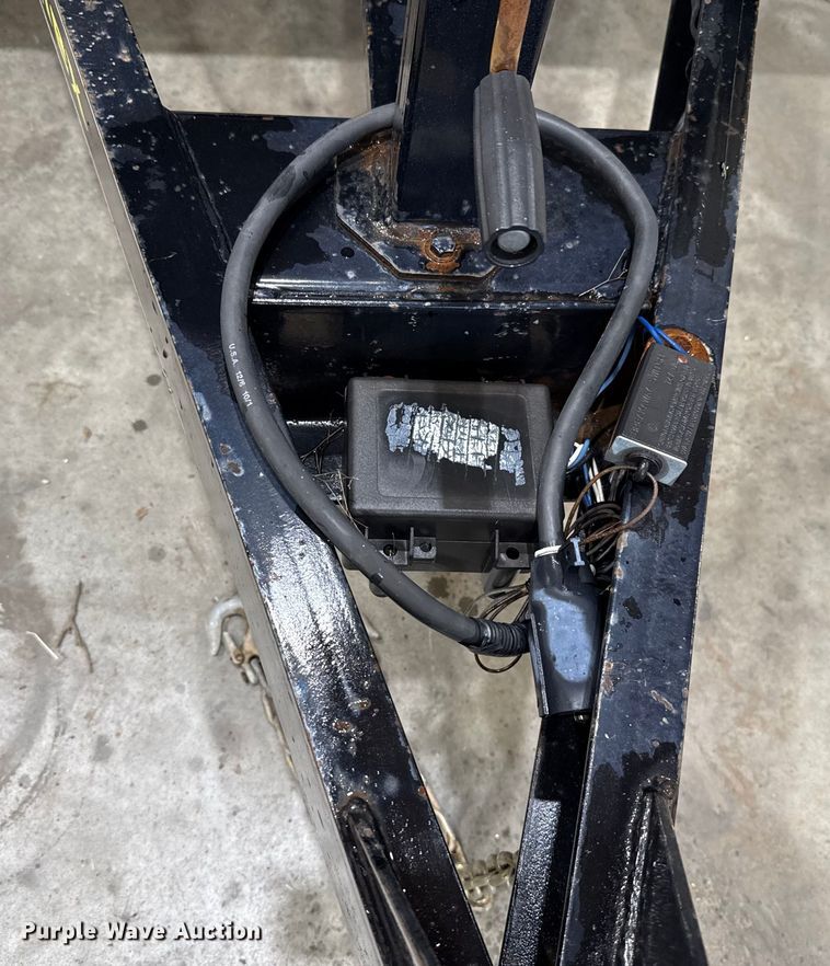 image for item EU2163 Moser Energy generator