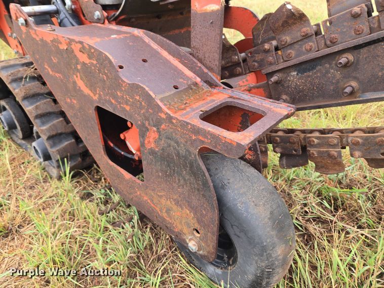 image for item EU3557 2013 Ditch Witch RT12 trencher