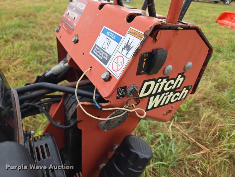 image for item EU3557 2013 Ditch Witch RT12 trencher