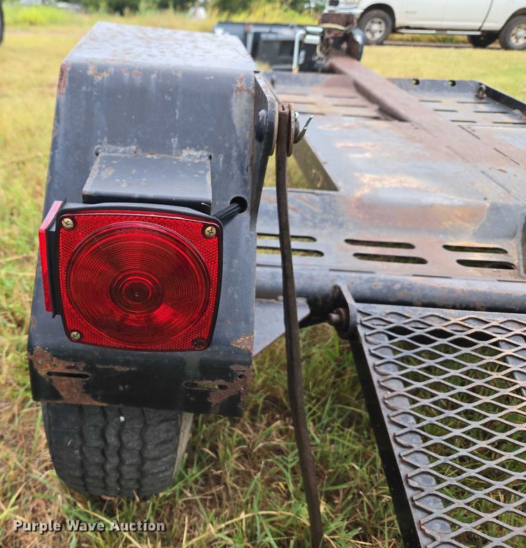 image for item EU3557 2013 Ditch Witch RT12 trencher