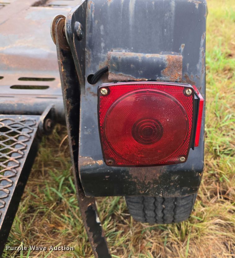 image for item EU3557 2013 Ditch Witch RT12 trencher