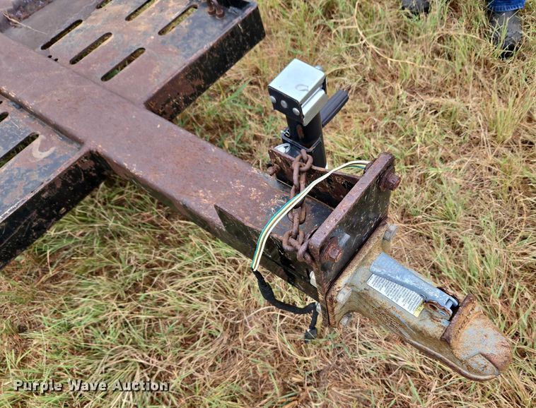 image for item EU3557 2013 Ditch Witch RT12 trencher