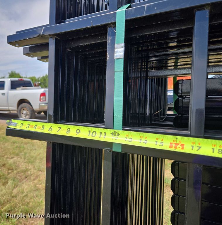 image for item EU3563 (22) fence panels