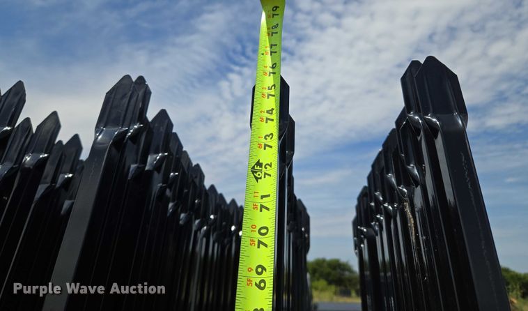 image for item EU3563 (22) fence panels