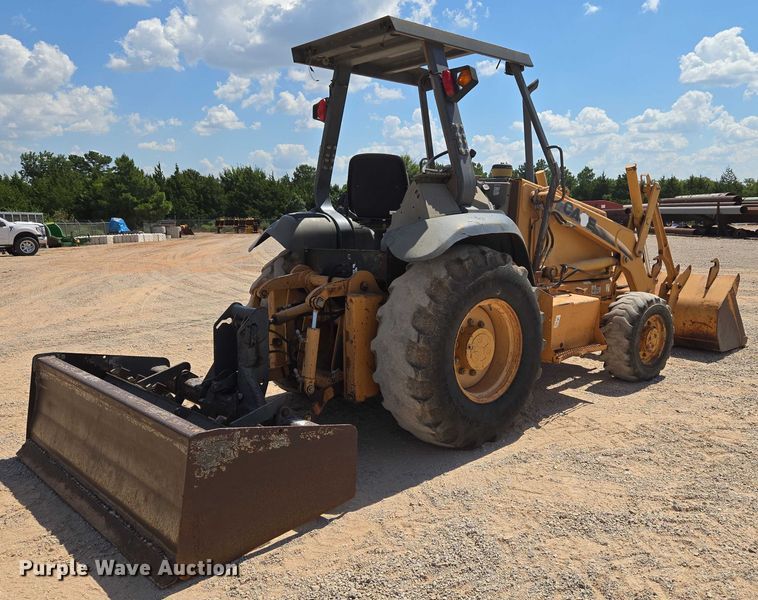image for item EU3621 2005 Case 570MXT landscape tractor
