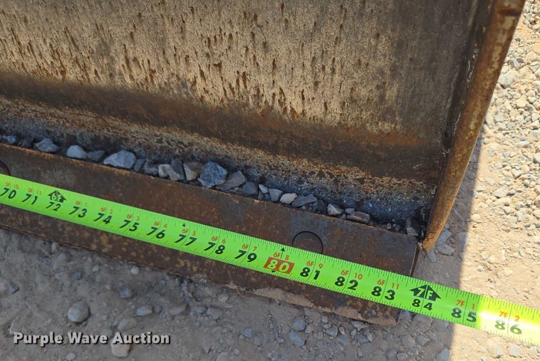 image for item EU3621 2005 Case 570MXT landscape tractor