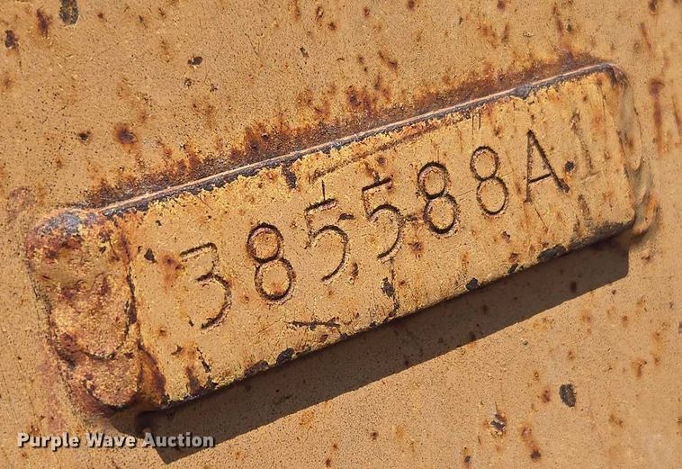 image for item EU3621 2005 Case 570MXT landscape tractor