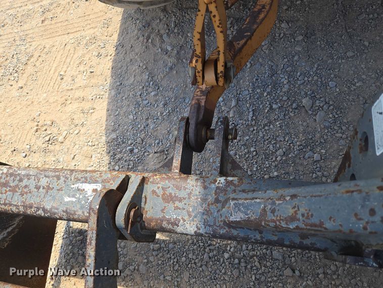 image for item EU3621 2005 Case 570MXT landscape tractor