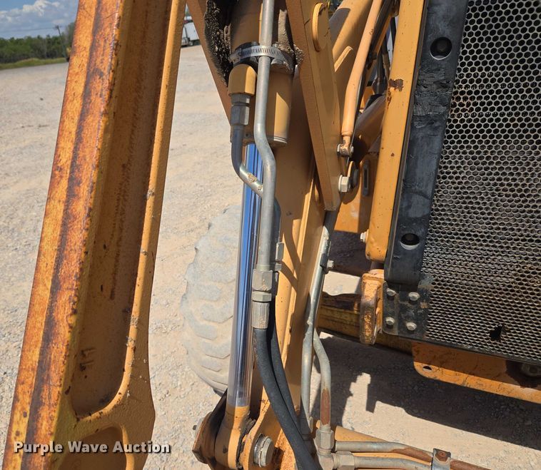 image for item EU3621 2005 Case 570MXT landscape tractor