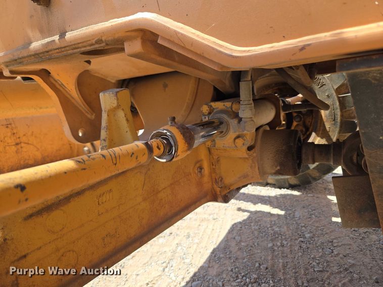 image for item EU3621 2005 Case 570MXT landscape tractor