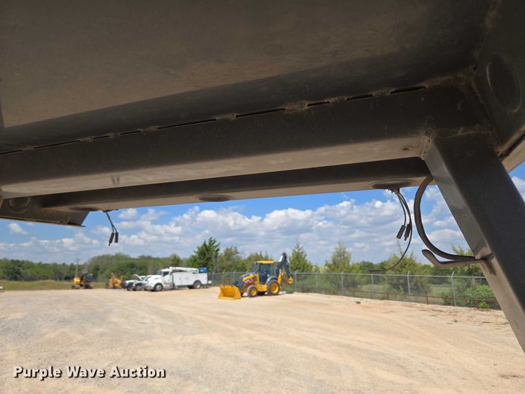 image for item EU3621 2005 Case 570MXT landscape tractor